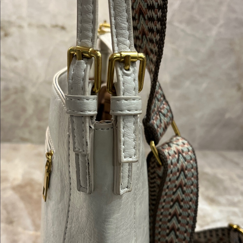 Women’s Cream Leather Crossbody Bag with Guitar Strap - Picture 11 of 12